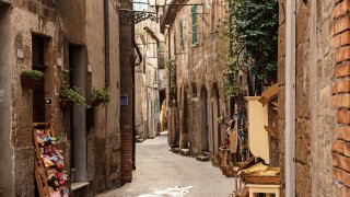 Les ruelles de Pitigliano en Toscane
