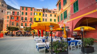 La place principale de Vernazza
