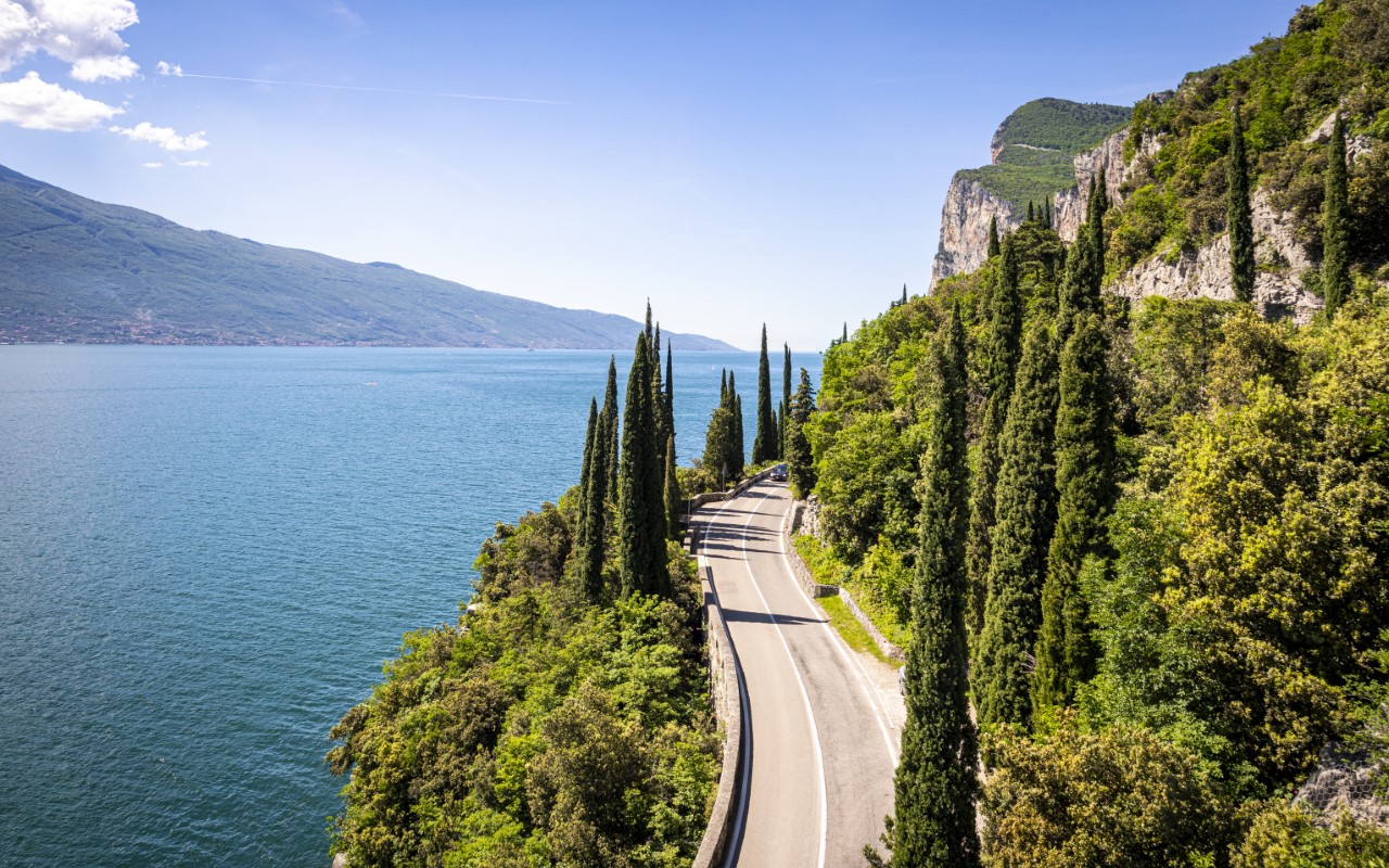 Route panoramique au lac de Garde