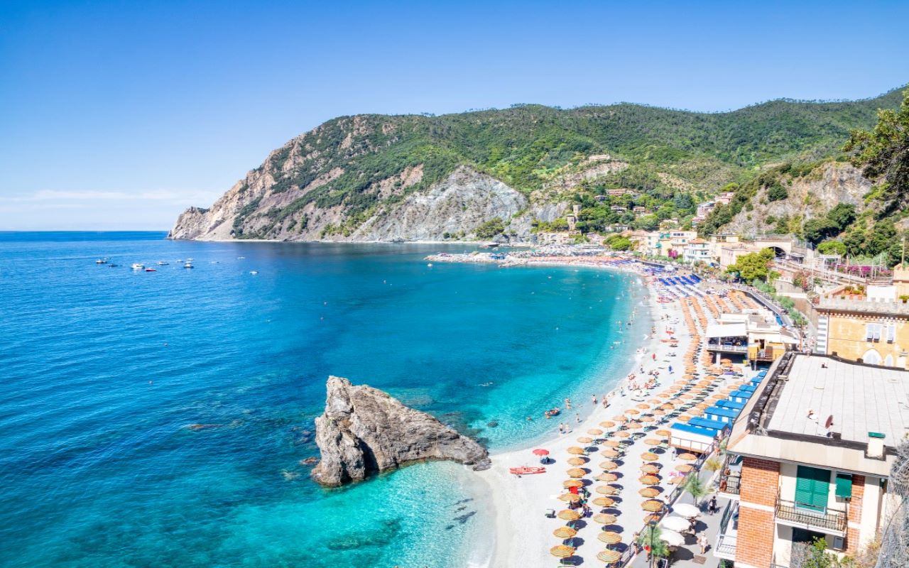La plage de Monterosso al Mare
